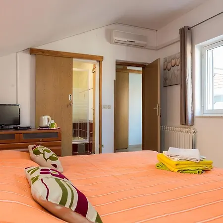 Гостевой дом Ivona 3*